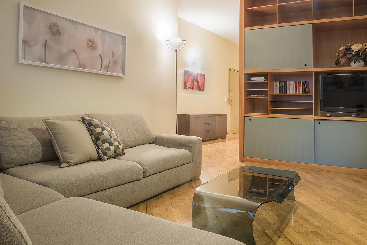 Easyhomes - San Babila Corridoni Milano Exteriör bild