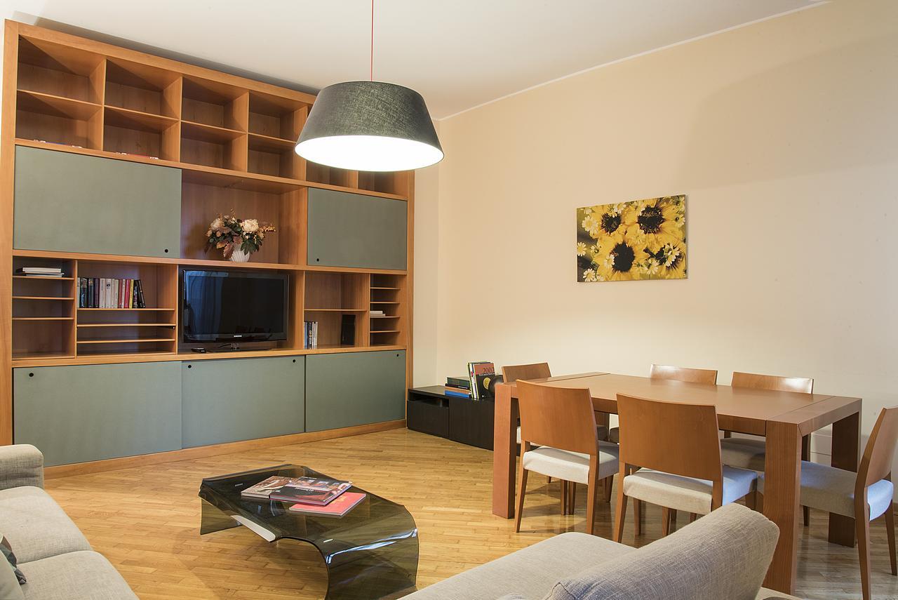 Easyhomes - San Babila Corridoni Milano Exteriör bild