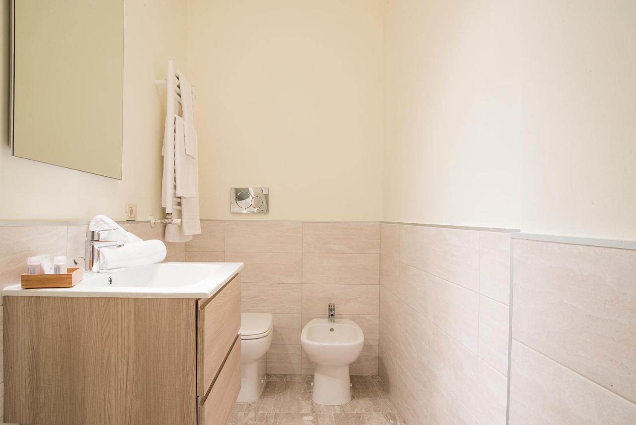 Easyhomes - San Babila Corridoni Milano Exteriör bild